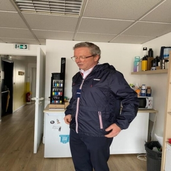 Veste courte coupe-vent
